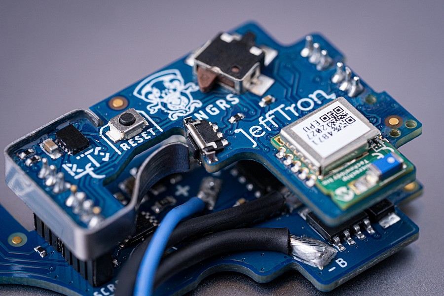 Close-up of Jefftron Leviathan NGRS optical MOSFET control board with Real Feel Trigger System and Bluetooth module